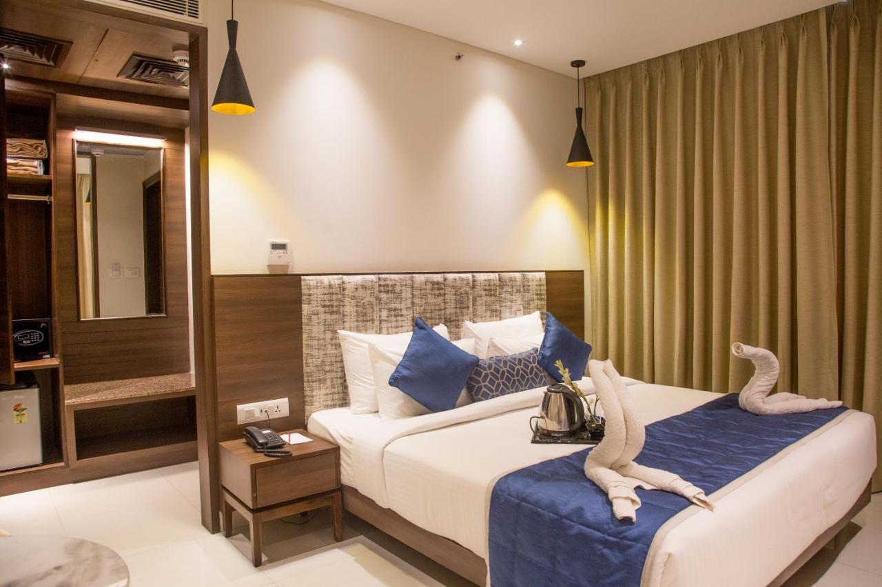 Hotel Sumaditya Jaipur Ngoại thất bức ảnh