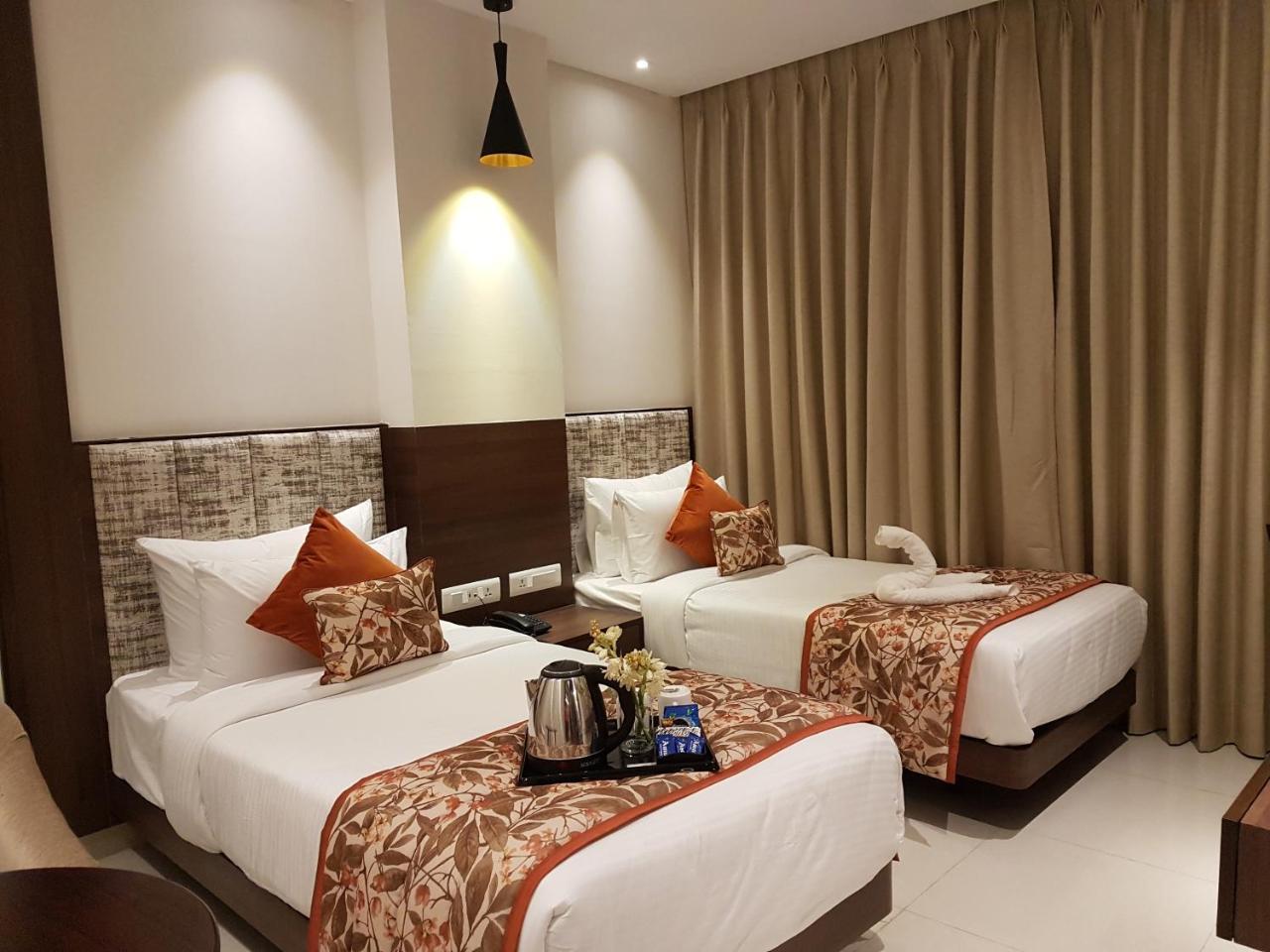 Hotel Sumaditya Jaipur Ngoại thất bức ảnh